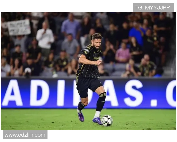 从希勒到吉鲁AC米兰前锋天赋的传承与辉煌历程